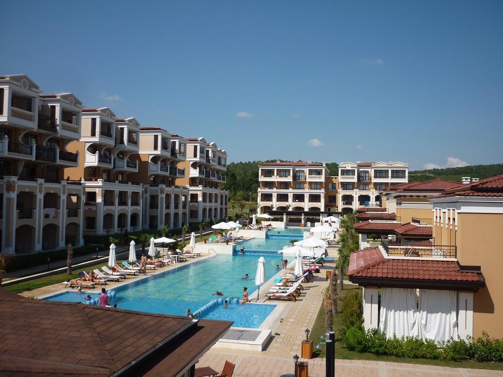 Ganozliev'S Apartments In Kavatsi Area Sozopol Bilik gambar